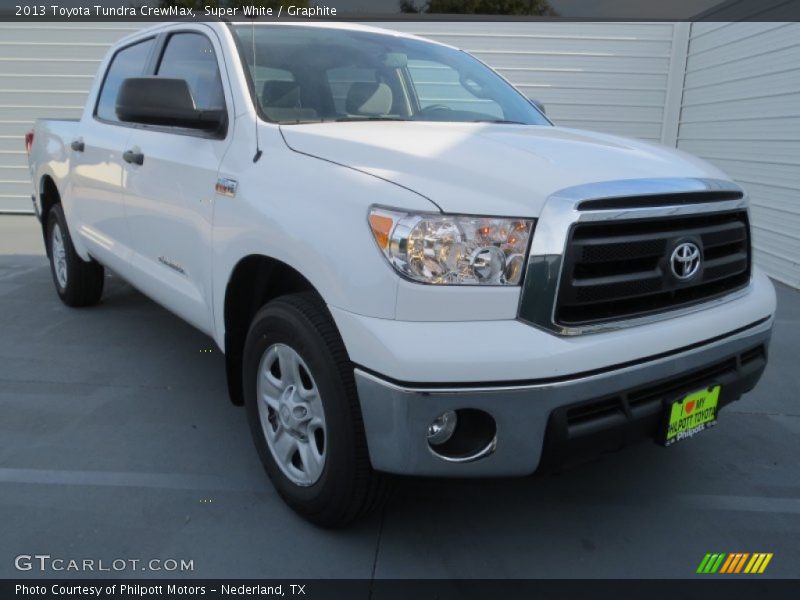 Super White / Graphite 2013 Toyota Tundra CrewMax