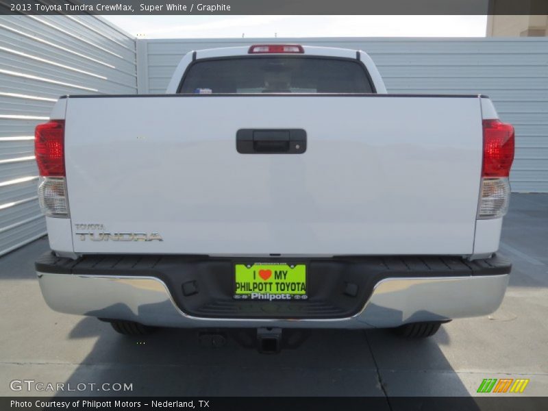 Super White / Graphite 2013 Toyota Tundra CrewMax