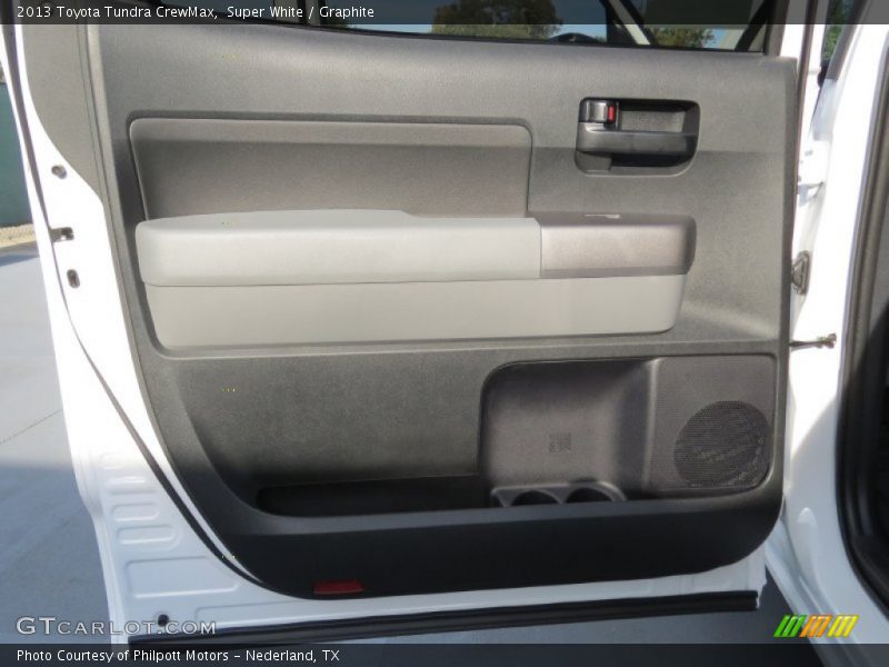 Super White / Graphite 2013 Toyota Tundra CrewMax