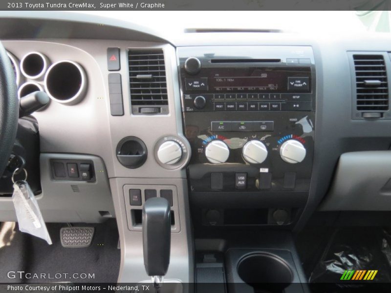 Super White / Graphite 2013 Toyota Tundra CrewMax