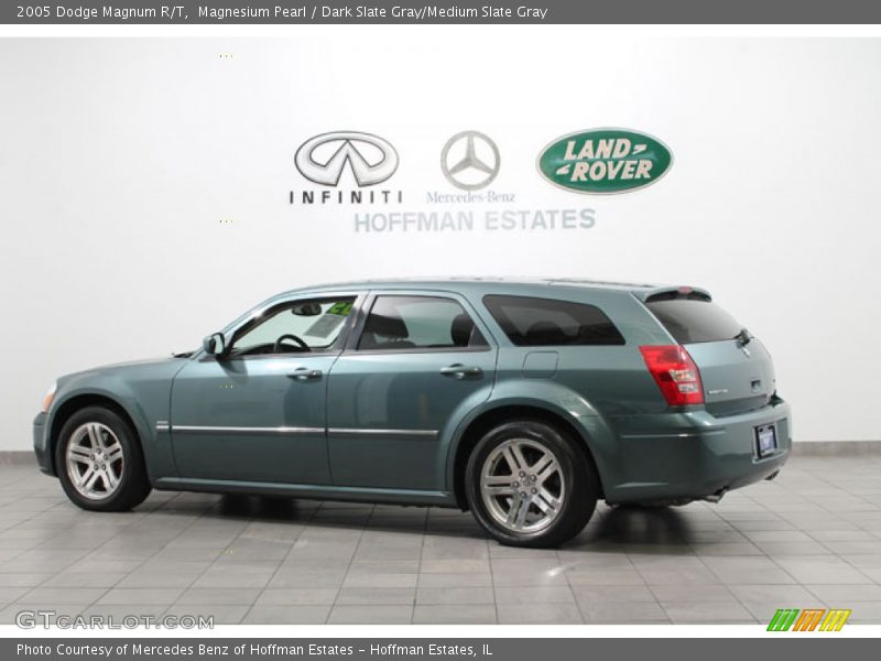 Magnesium Pearl / Dark Slate Gray/Medium Slate Gray 2005 Dodge Magnum R/T