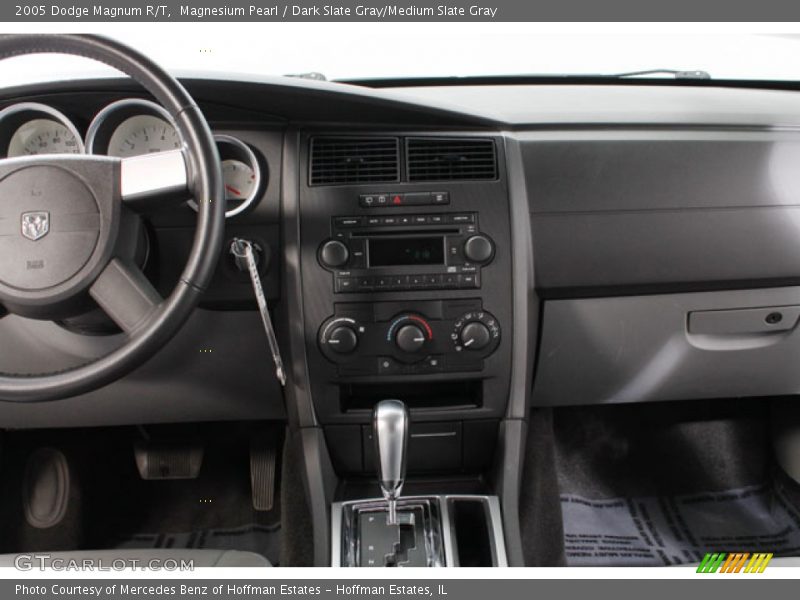 Magnesium Pearl / Dark Slate Gray/Medium Slate Gray 2005 Dodge Magnum R/T