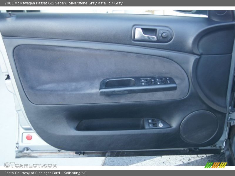 Silverstone Grey Metallic / Gray 2001 Volkswagen Passat GLS Sedan