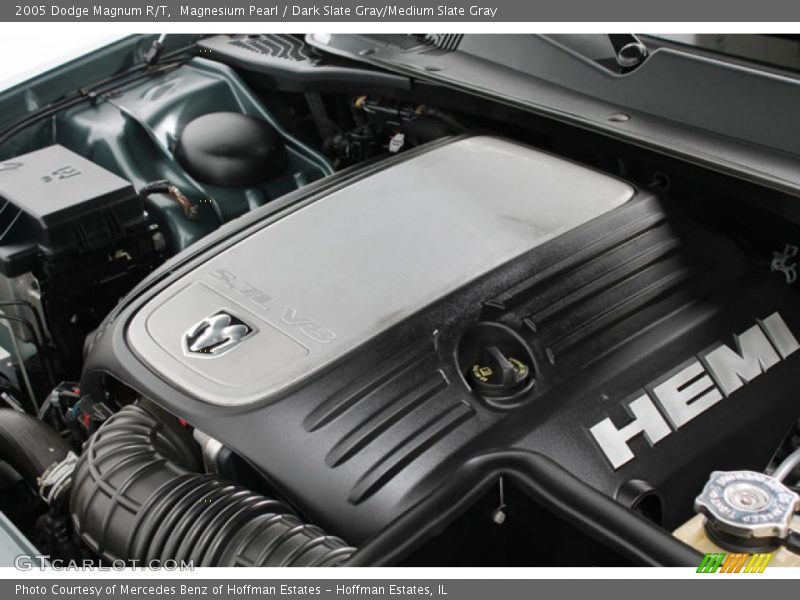  2005 Magnum R/T Engine - 5.7 Liter HEMI OHV 16-Valve V8