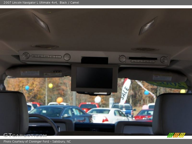 Black / Camel 2007 Lincoln Navigator L Ultimate 4x4