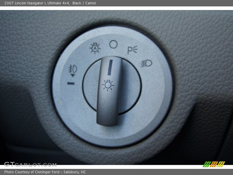 Black / Camel 2007 Lincoln Navigator L Ultimate 4x4