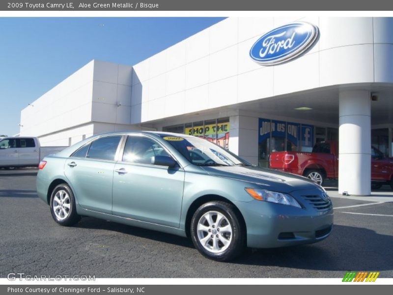 Aloe Green Metallic / Bisque 2009 Toyota Camry LE