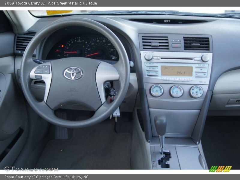 Aloe Green Metallic / Bisque 2009 Toyota Camry LE