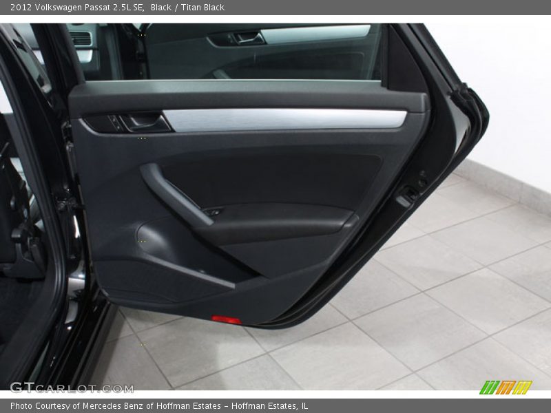 Black / Titan Black 2012 Volkswagen Passat 2.5L SE