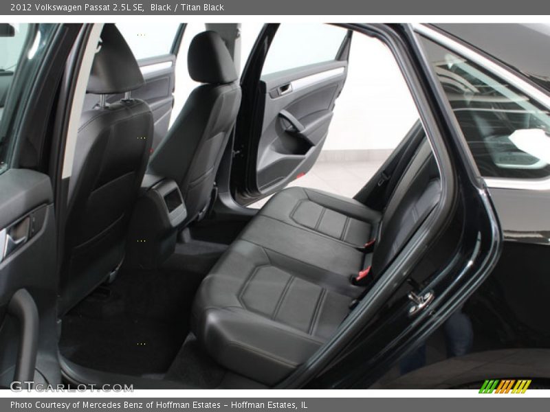 Black / Titan Black 2012 Volkswagen Passat 2.5L SE