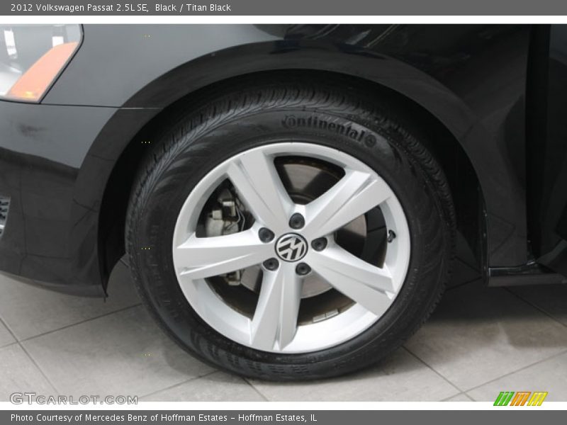 Black / Titan Black 2012 Volkswagen Passat 2.5L SE