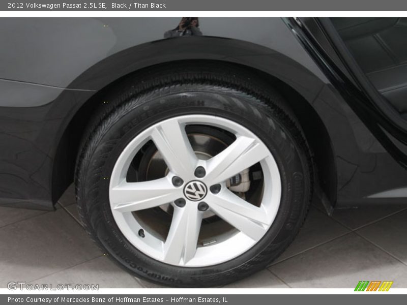 Black / Titan Black 2012 Volkswagen Passat 2.5L SE