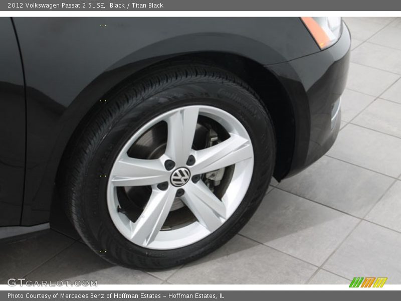 Black / Titan Black 2012 Volkswagen Passat 2.5L SE