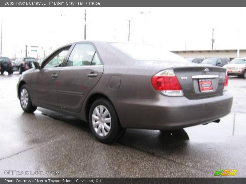 Phantom Gray Pearl / Taupe 2005 Toyota Camry LE