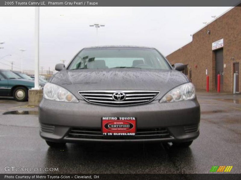 Phantom Gray Pearl / Taupe 2005 Toyota Camry LE