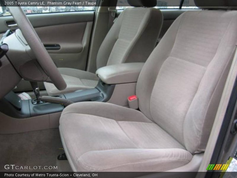 Phantom Gray Pearl / Taupe 2005 Toyota Camry LE