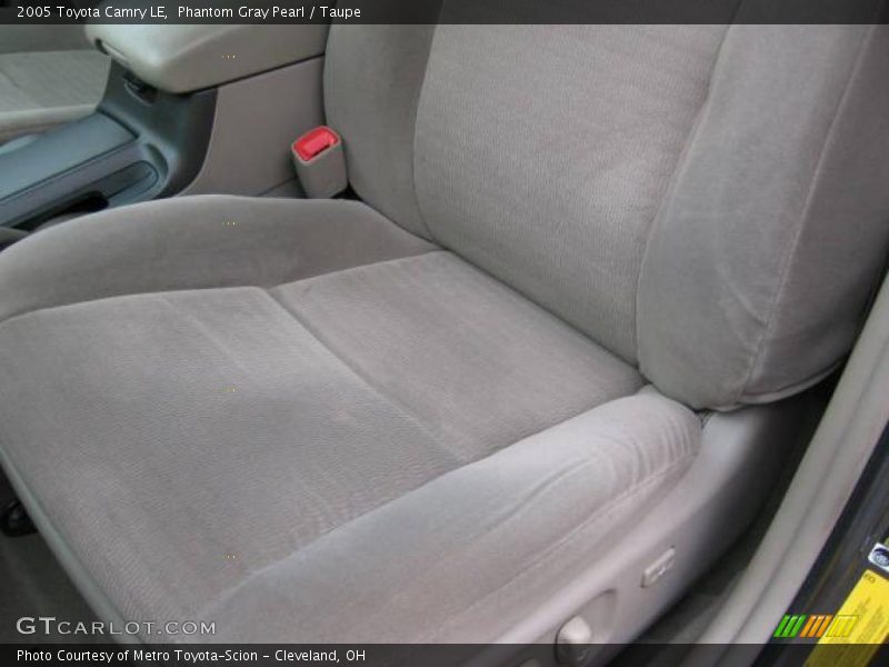 Phantom Gray Pearl / Taupe 2005 Toyota Camry LE