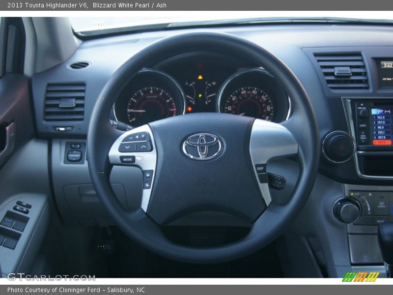 Blizzard White Pearl / Ash 2013 Toyota Highlander V6