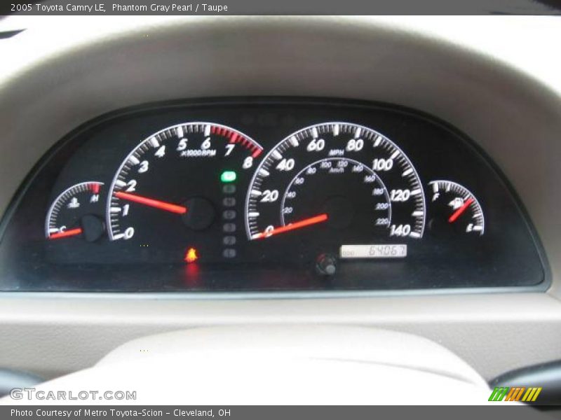 Phantom Gray Pearl / Taupe 2005 Toyota Camry LE