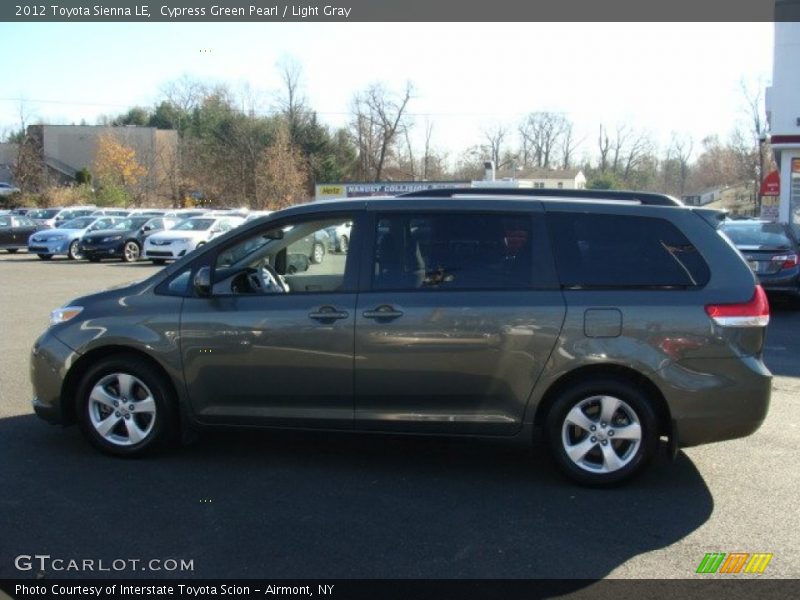 Cypress Green Pearl / Light Gray 2012 Toyota Sienna LE