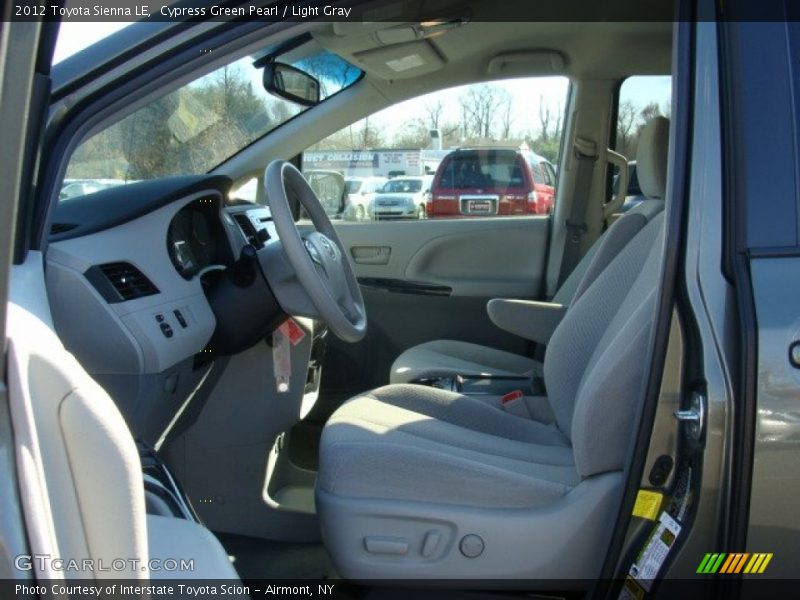 Cypress Green Pearl / Light Gray 2012 Toyota Sienna LE