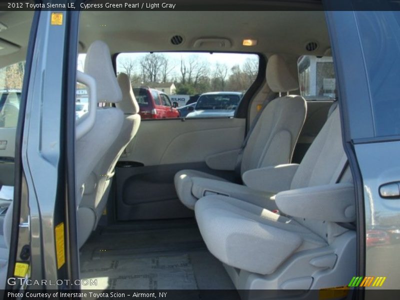 Cypress Green Pearl / Light Gray 2012 Toyota Sienna LE