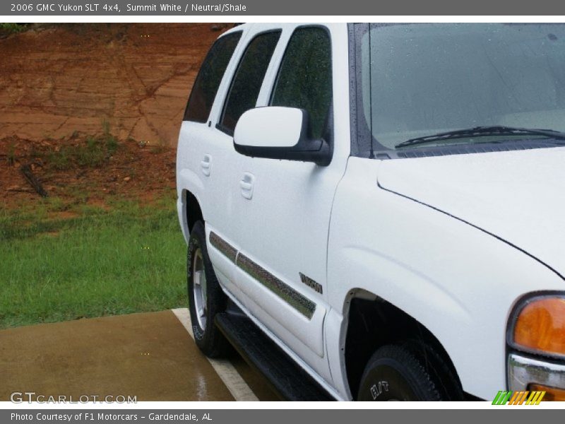 Summit White / Neutral/Shale 2006 GMC Yukon SLT 4x4