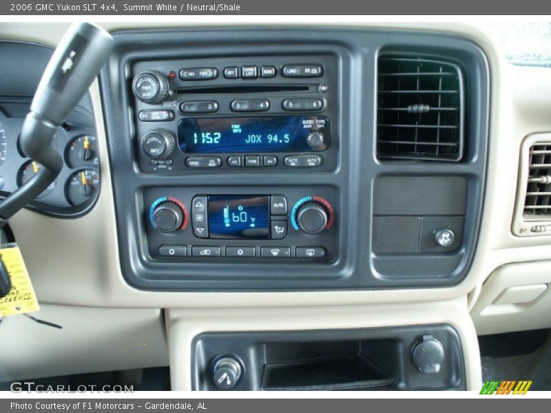Controls of 2006 Yukon SLT 4x4