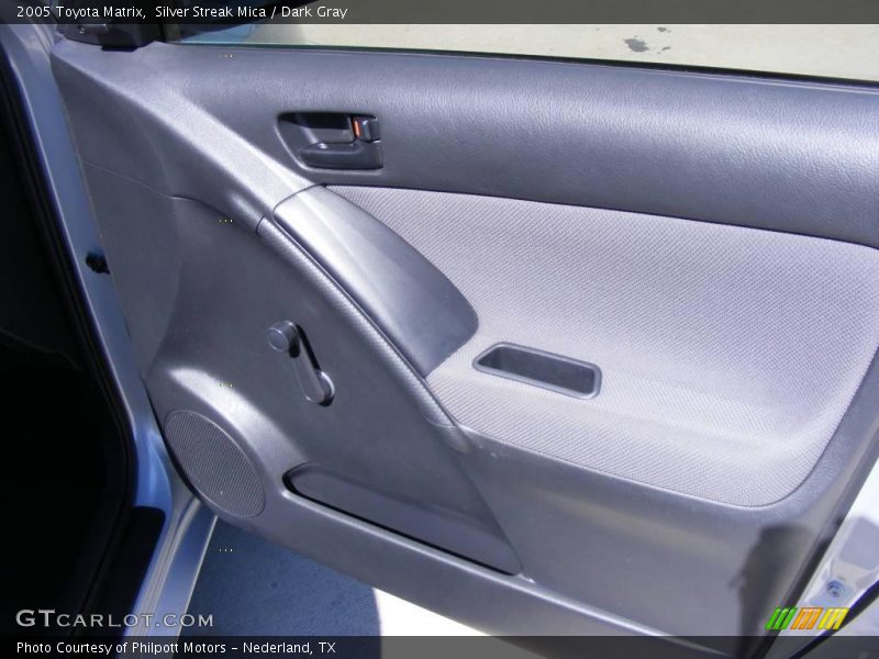 Silver Streak Mica / Dark Gray 2005 Toyota Matrix