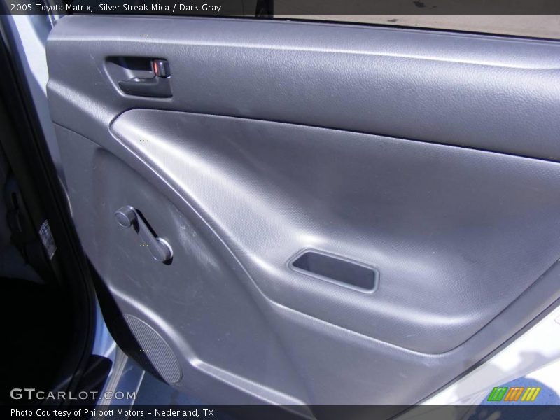 Silver Streak Mica / Dark Gray 2005 Toyota Matrix