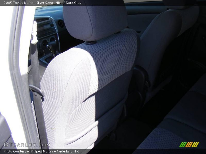 Silver Streak Mica / Dark Gray 2005 Toyota Matrix