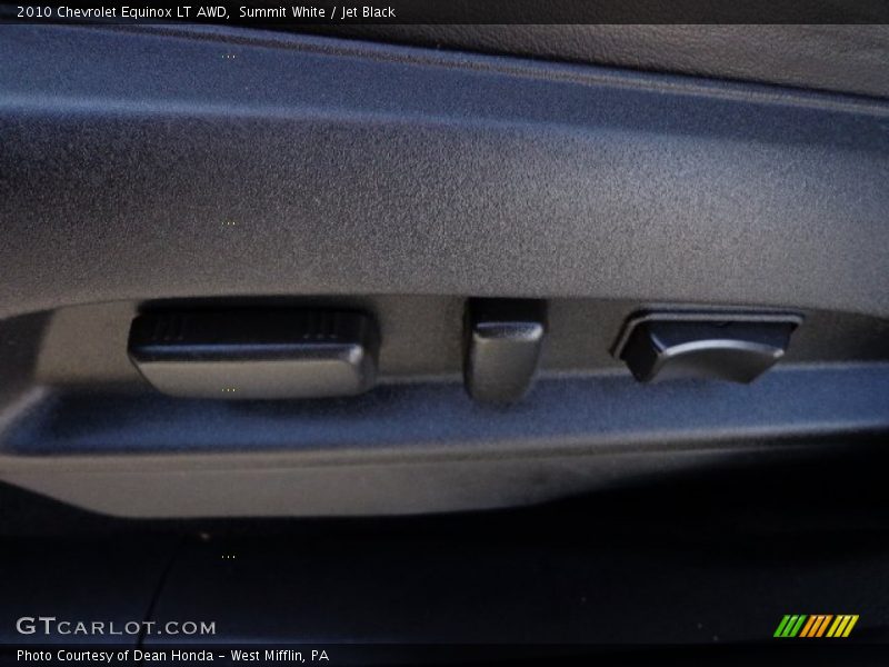 Summit White / Jet Black 2010 Chevrolet Equinox LT AWD