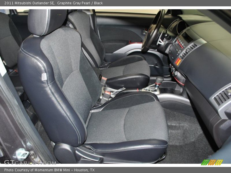  2011 Outlander SE Black Interior