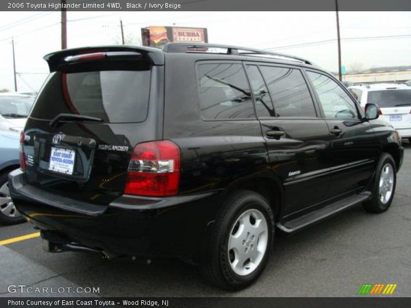 Black / Ivory Beige 2006 Toyota Highlander Limited 4WD