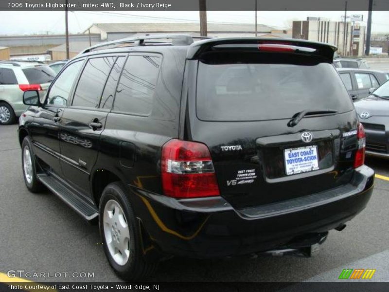Black / Ivory Beige 2006 Toyota Highlander Limited 4WD