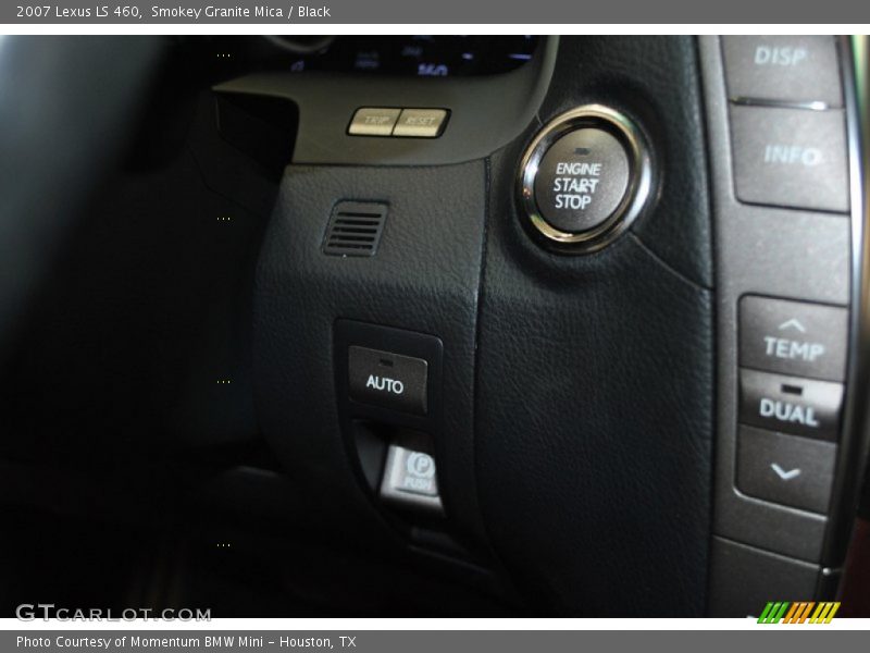 Controls of 2007 LS 460