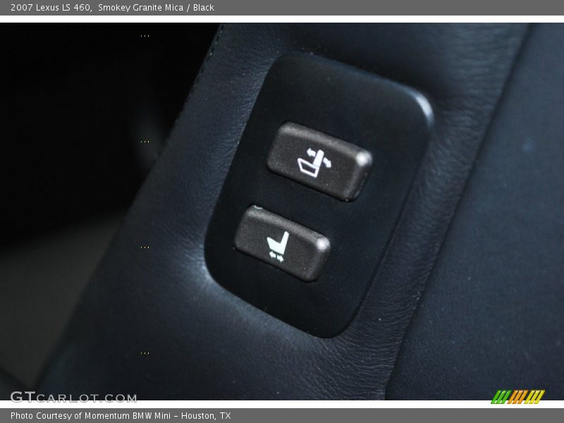 Controls of 2007 LS 460