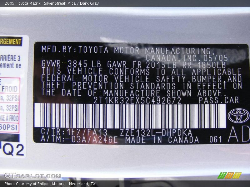 Silver Streak Mica / Dark Gray 2005 Toyota Matrix