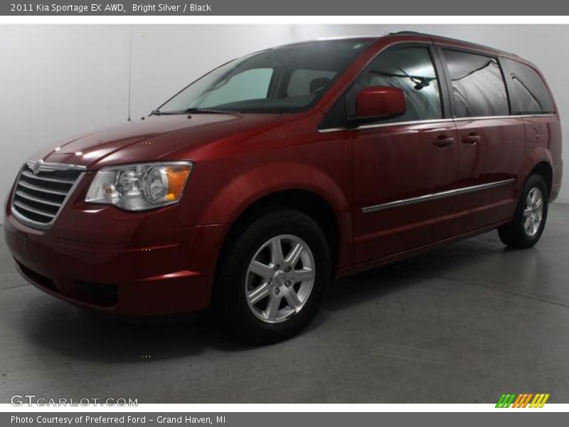 Bright Silver / Black 2011 Kia Sportage EX AWD
