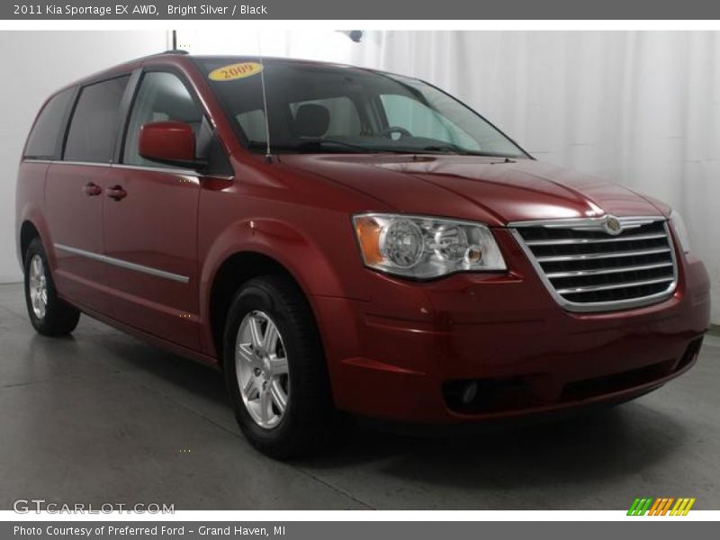 Bright Silver / Black 2011 Kia Sportage EX AWD