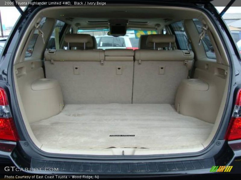 Black / Ivory Beige 2006 Toyota Highlander Limited 4WD