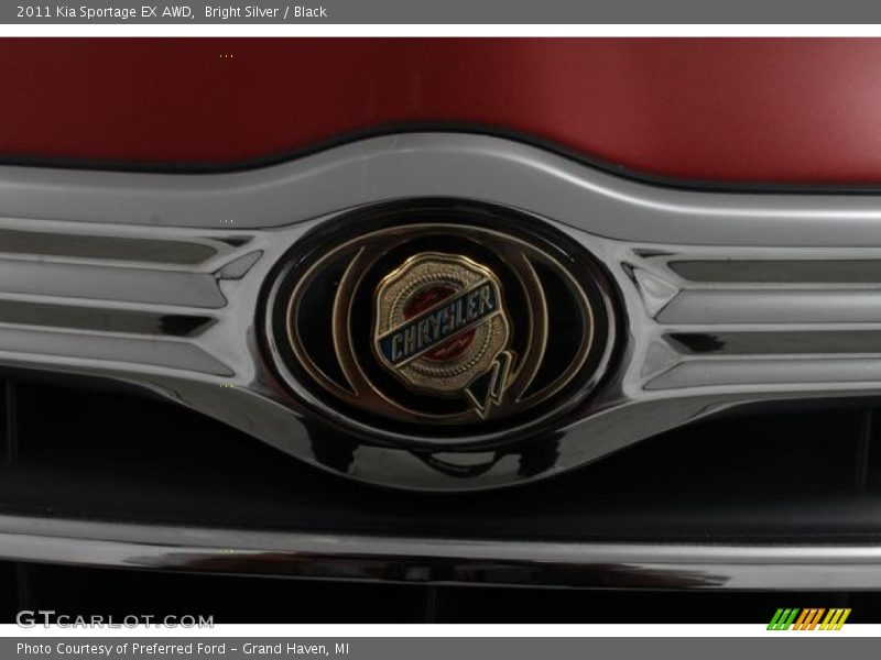 Bright Silver / Black 2011 Kia Sportage EX AWD