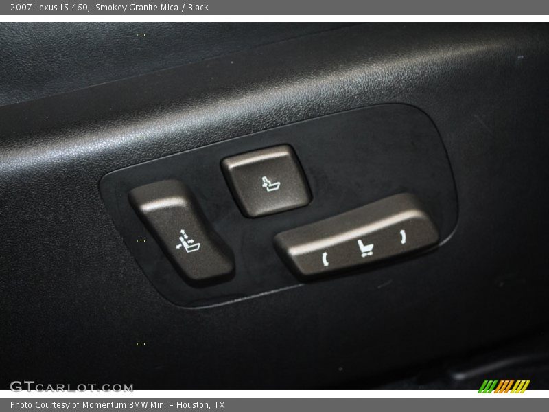 Controls of 2007 LS 460