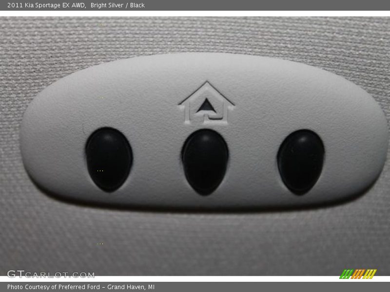 Bright Silver / Black 2011 Kia Sportage EX AWD