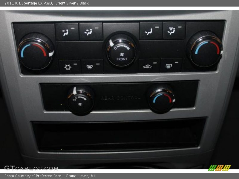 Bright Silver / Black 2011 Kia Sportage EX AWD