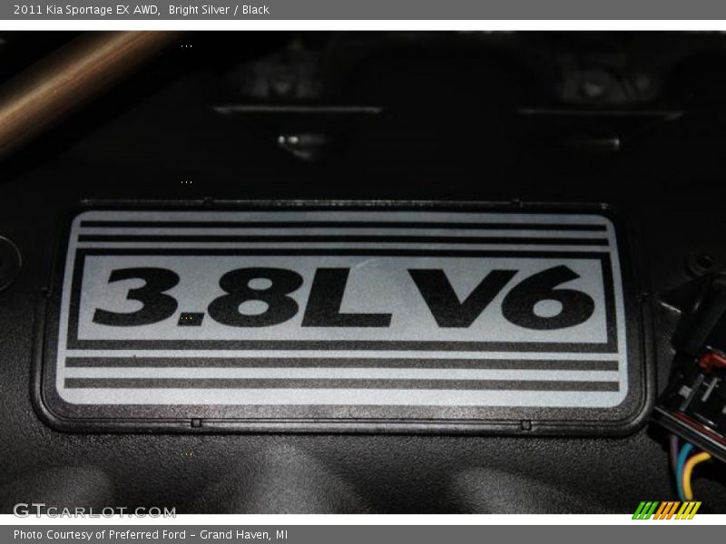 Bright Silver / Black 2011 Kia Sportage EX AWD