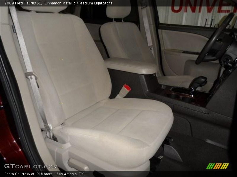Cinnamon Metallic / Medium Light Stone 2009 Ford Taurus SE