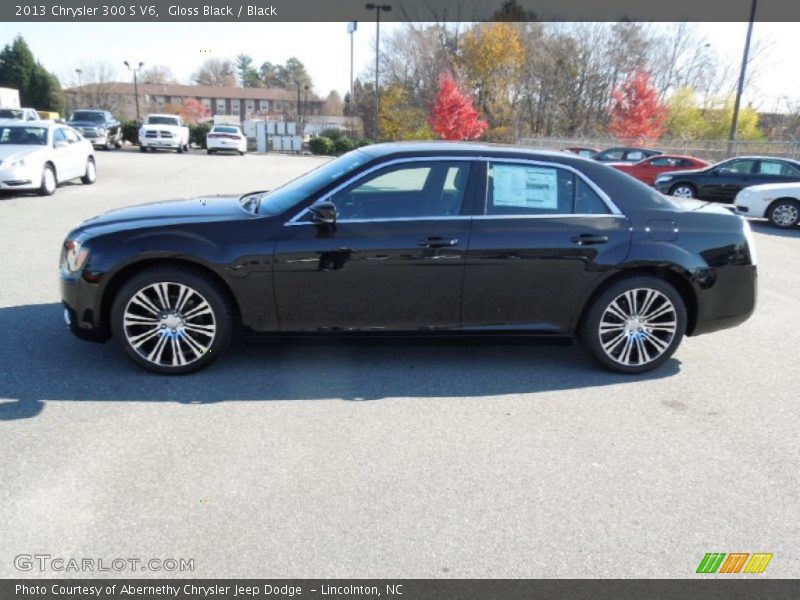 Gloss Black / Black 2013 Chrysler 300 S V6