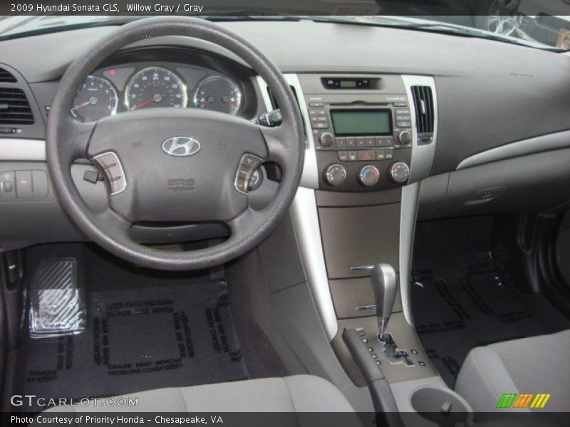 Willow Gray / Gray 2009 Hyundai Sonata GLS