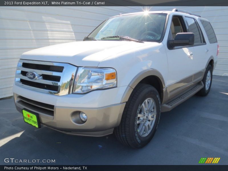 White Platinum Tri-Coat / Camel 2013 Ford Expedition XLT
